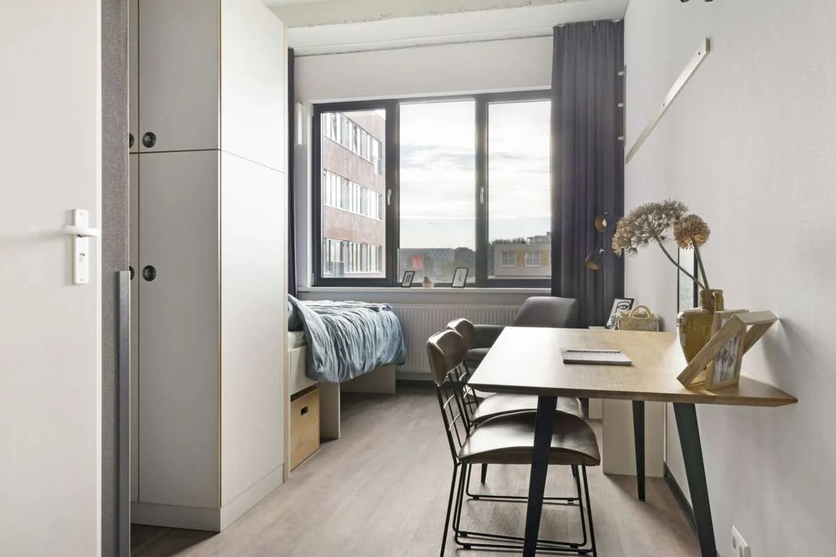 Foto van de Studio gelegen aan de Bijlmerdreef in Amsterdam