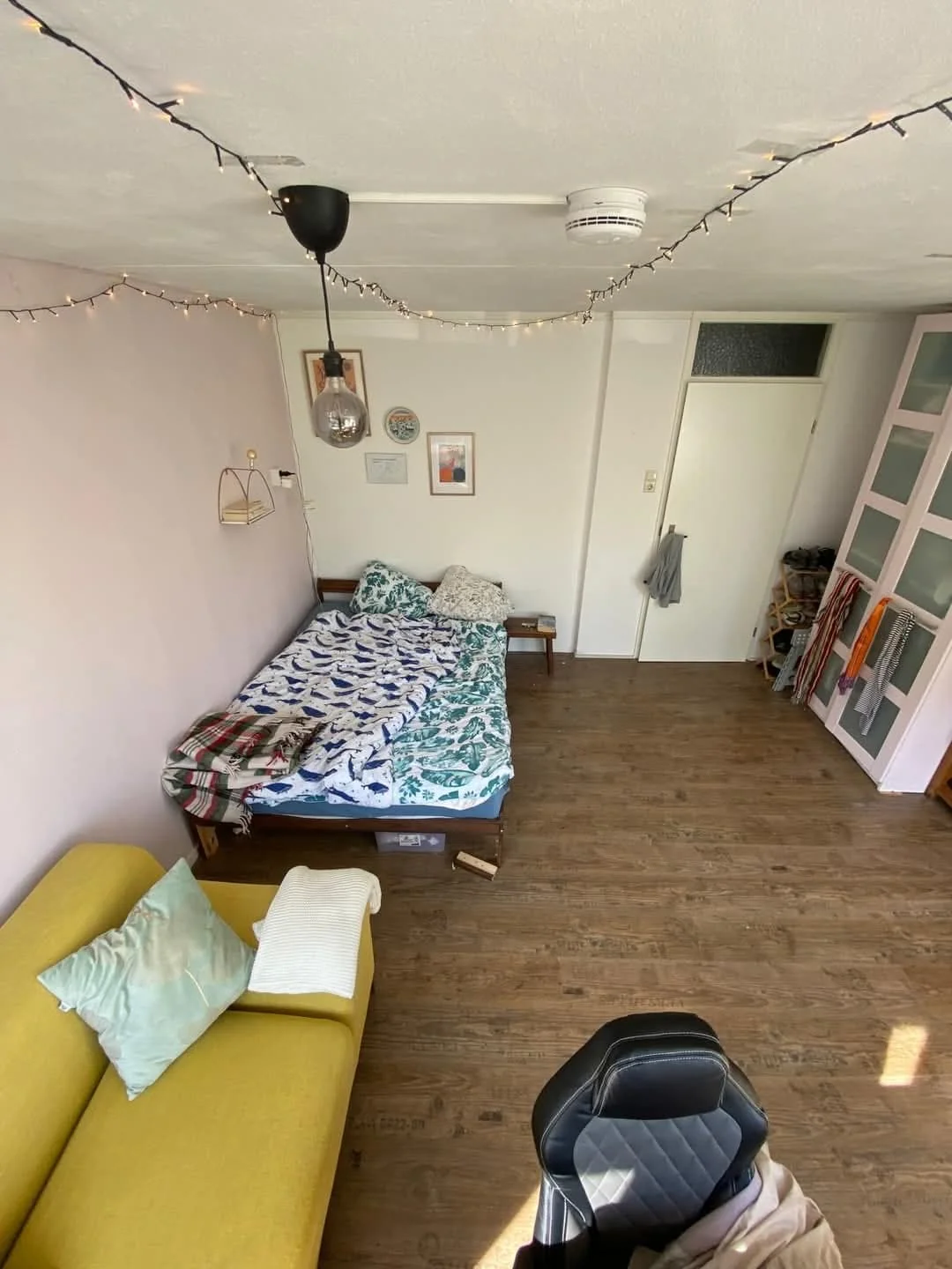 geblurde versie van de foto als achtergrond