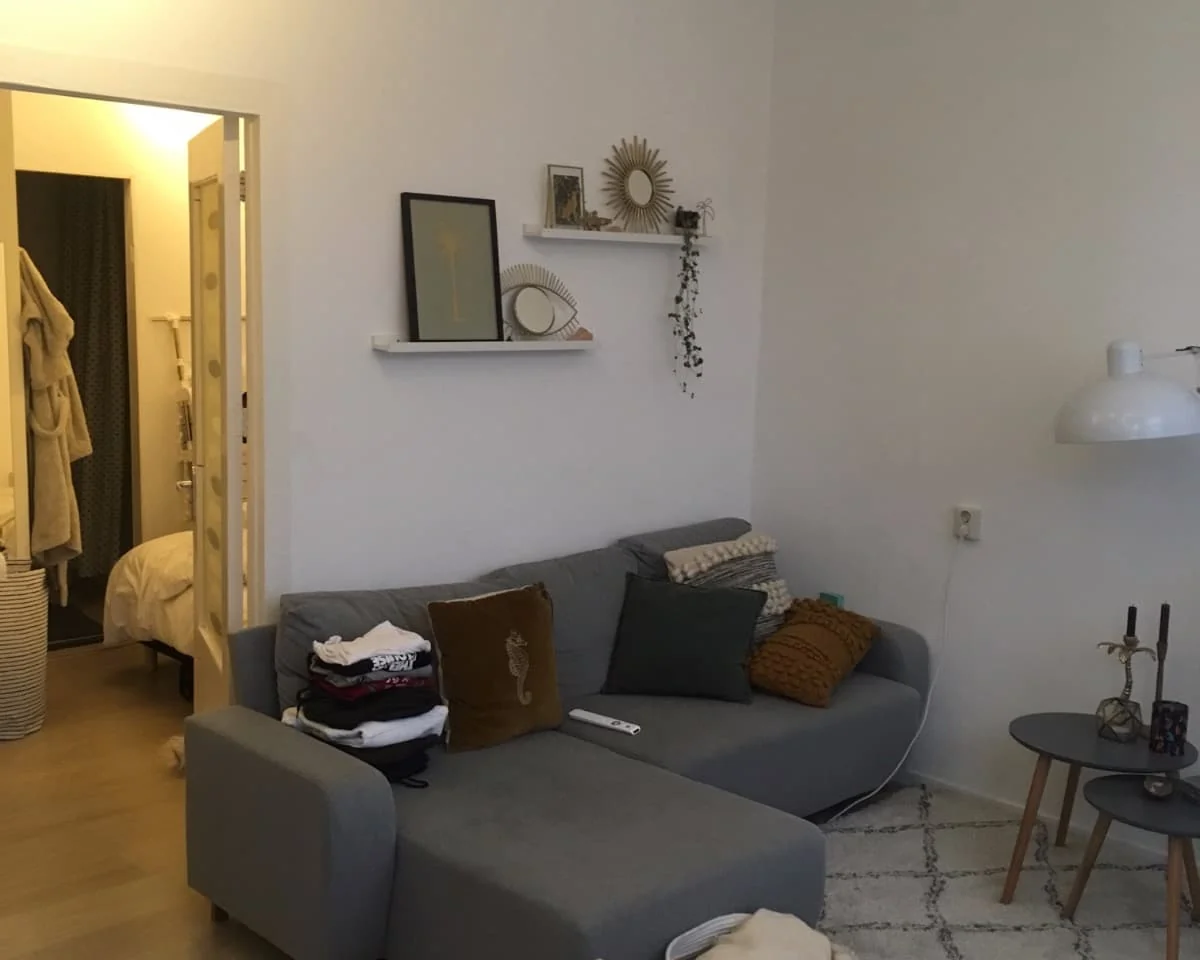 geblurde versie van de foto als achtergrond