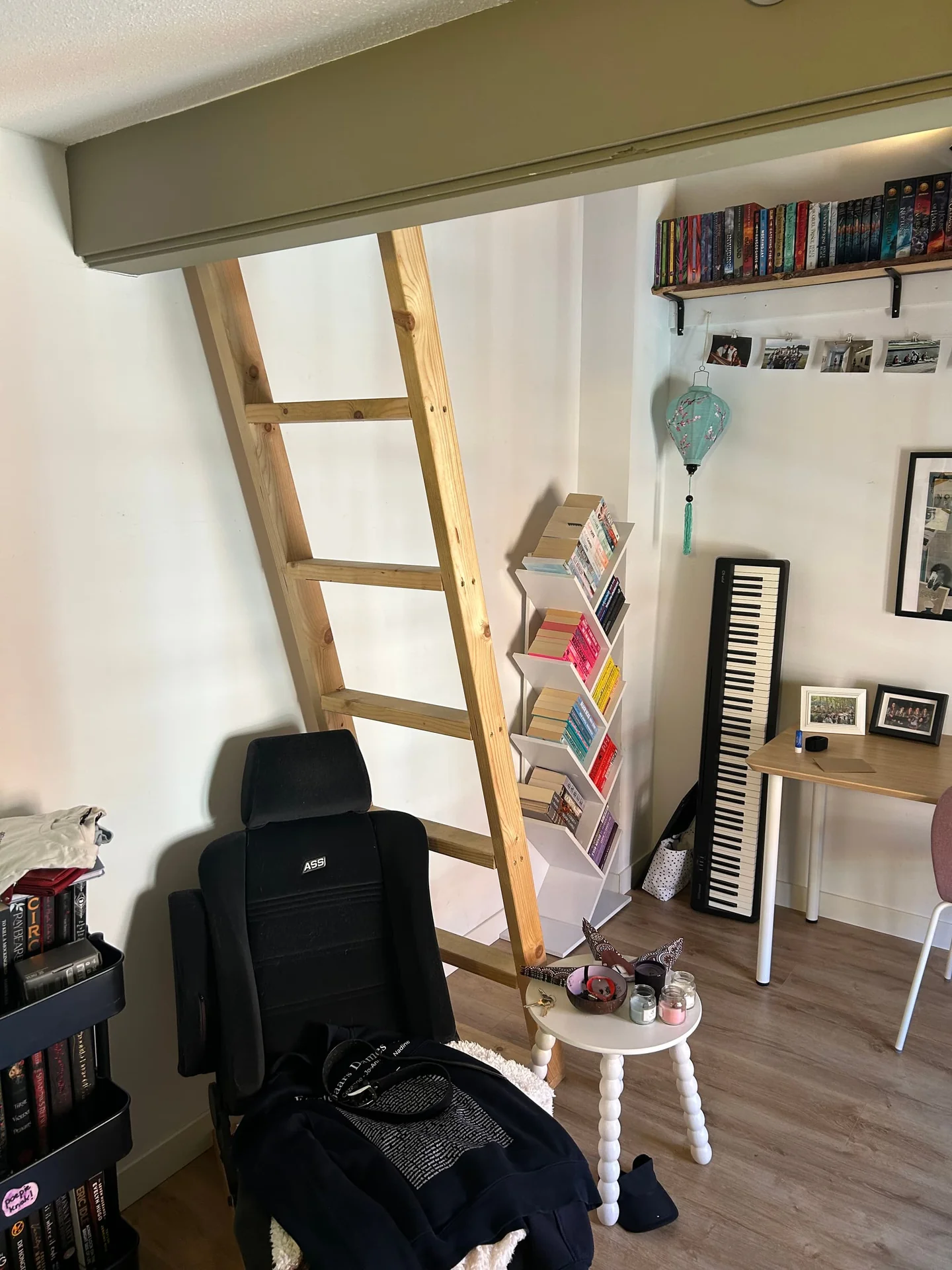 geblurde versie van de foto als achtergrond