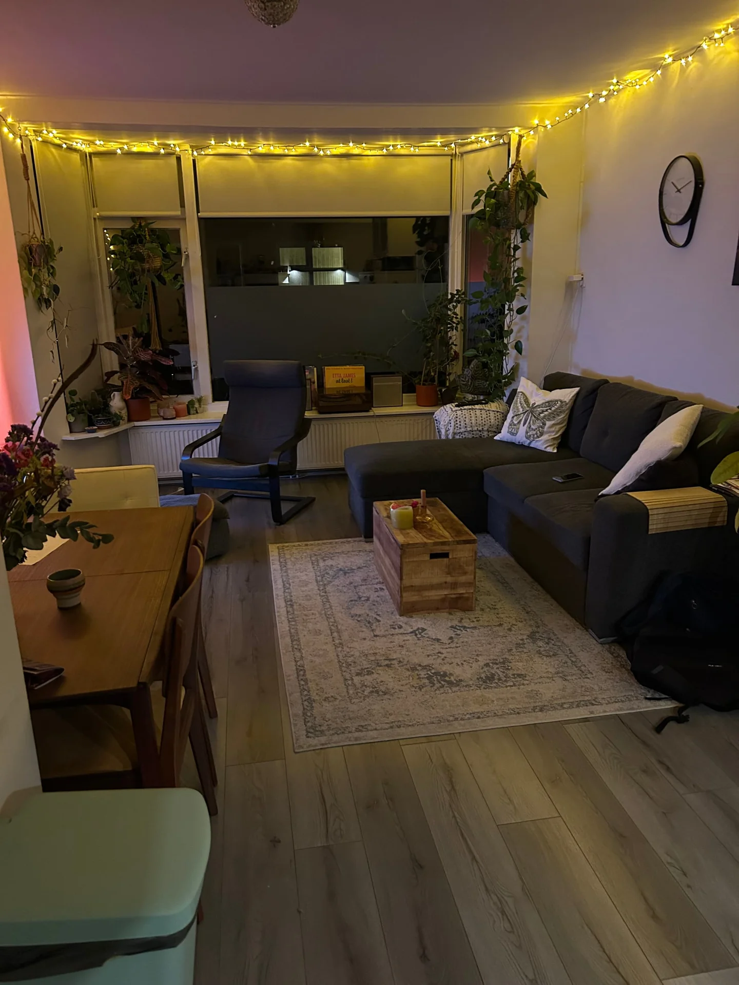 geblurde versie van de foto als achtergrond