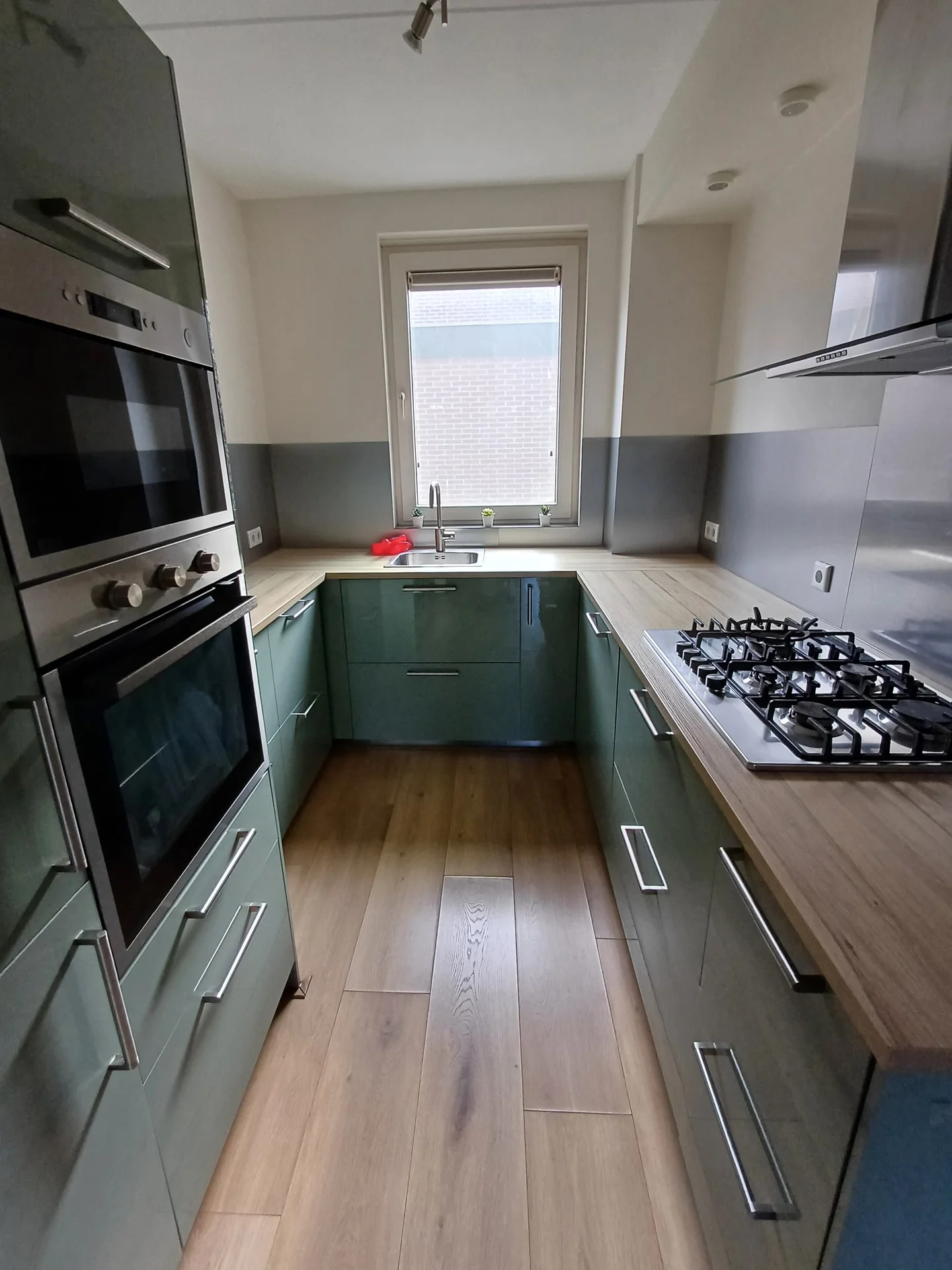 Foto van de Studio gelegen aan de Van Limburg Stirumlaan in Hillegom