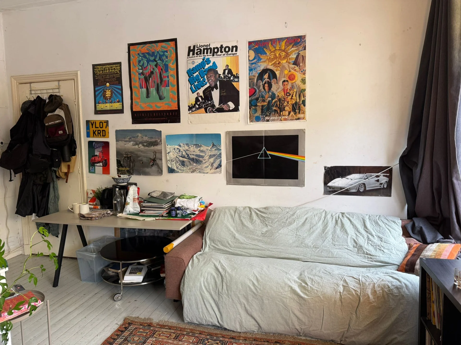 geblurde versie van de foto als achtergrond