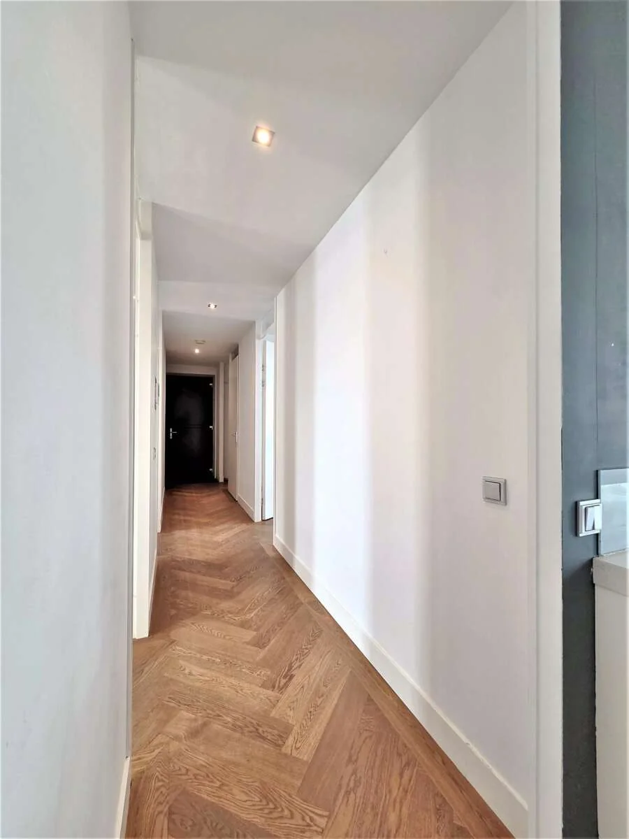 Foto van de Appartement gelegen aan de Ben van Meerendonkstraat in Amsterdam