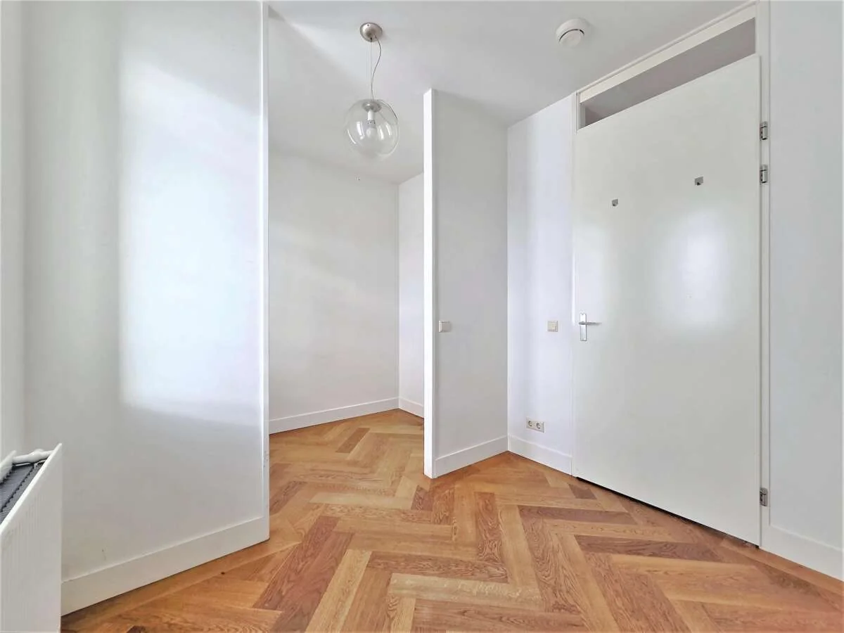 Foto van de Appartement gelegen aan de Ben van Meerendonkstraat in Amsterdam