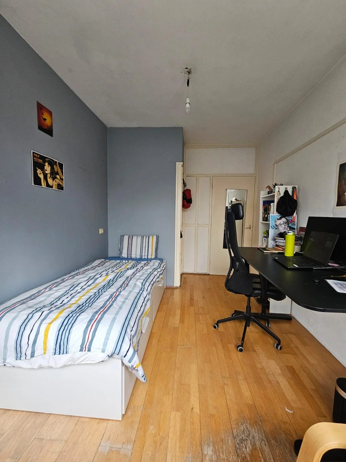 geblurde versie van de foto als achtergrond