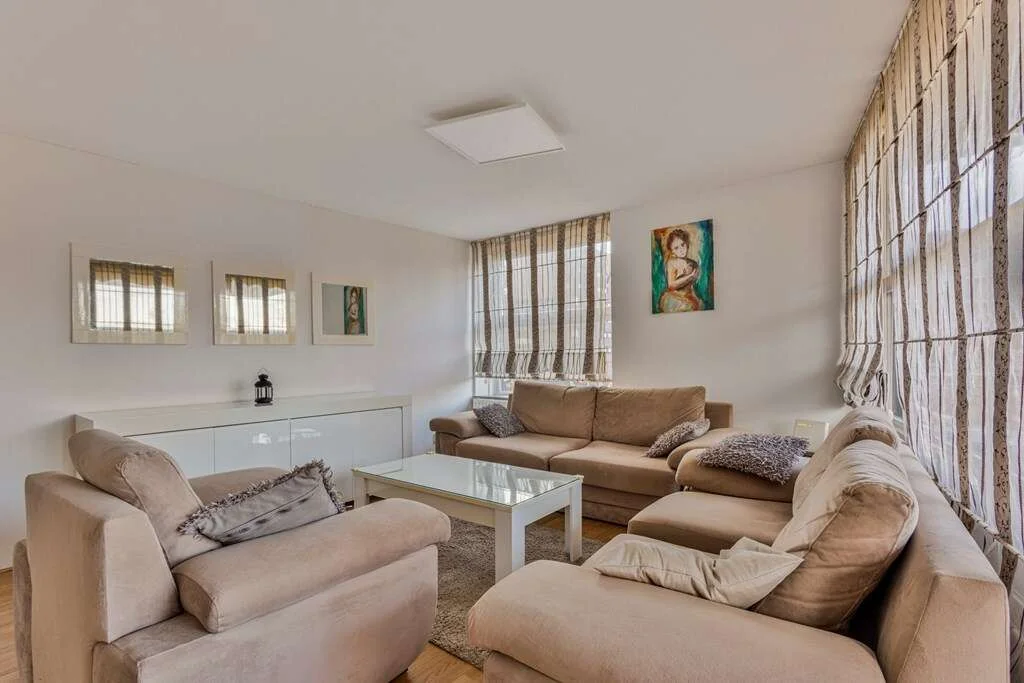 Foto van de Appartement gelegen aan de Jan van Duivenvoordestraat in Amsterdam