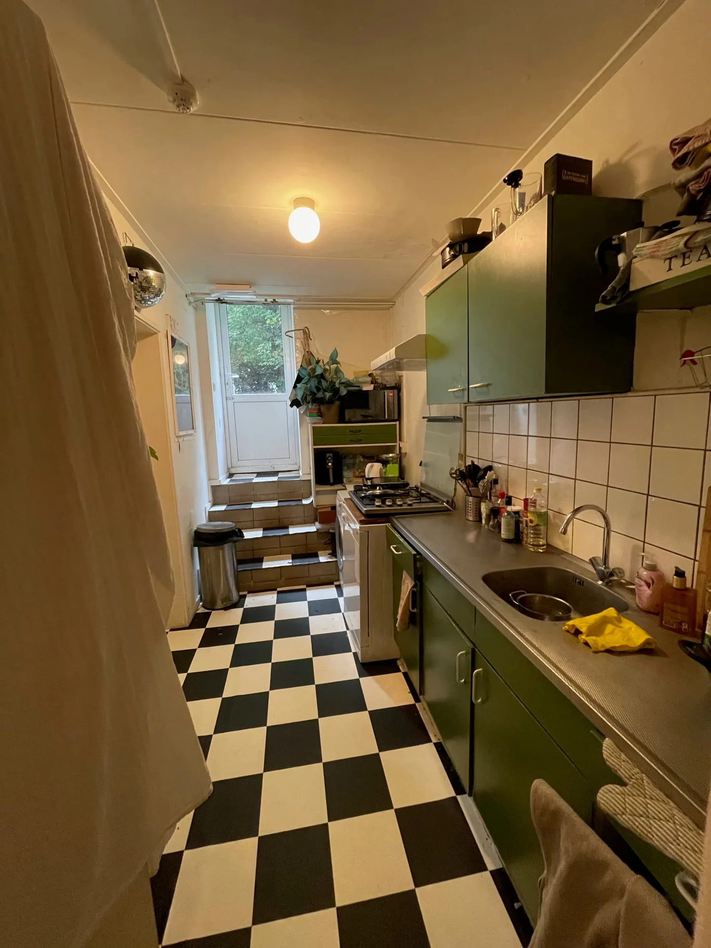 geblurde versie van de foto als achtergrond