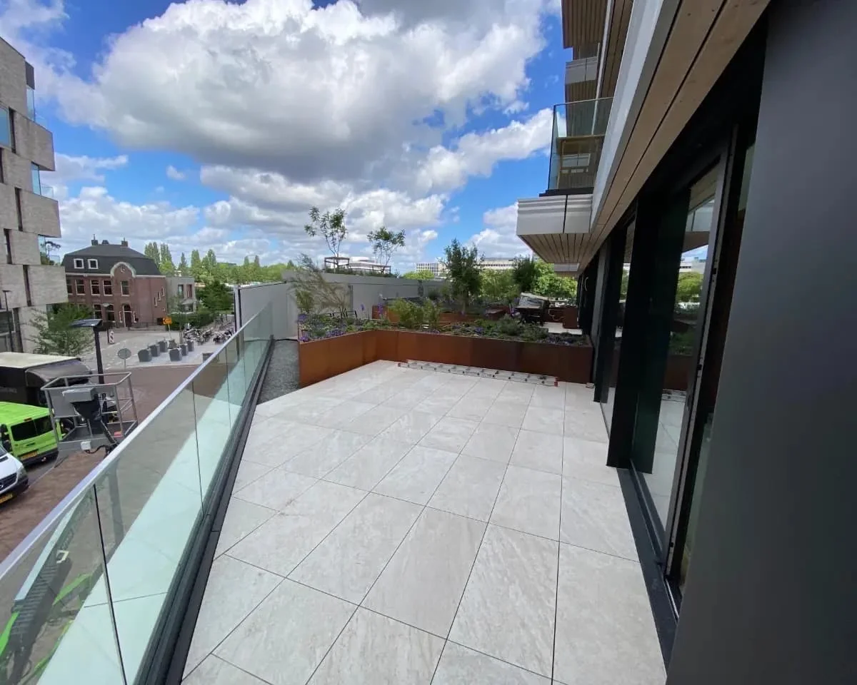 Foto van de Kamer gelegen aan de Korte Ouderkerkerdijk in Amsterdam