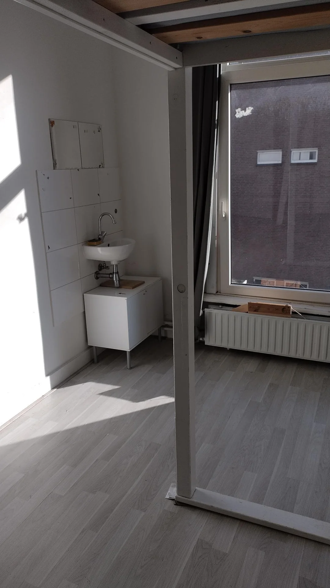 geblurde versie van de foto als achtergrond