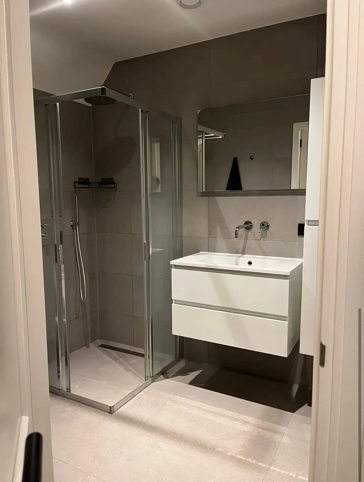 Foto van de Kamer gelegen aan de Tollensstraat in Rotterdam