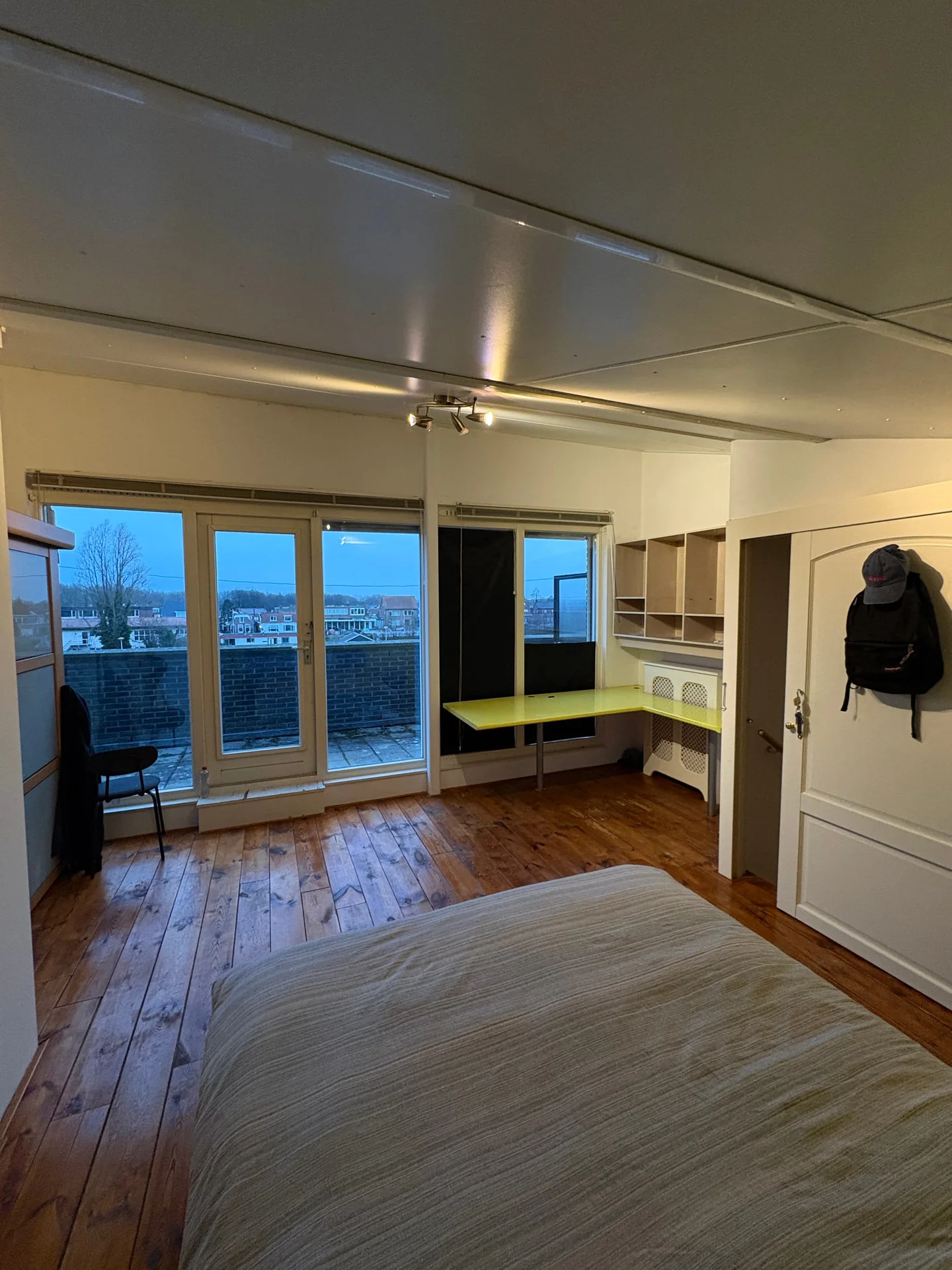 Foto van de Kamer gelegen aan de Balearenlaan in Amsterdam