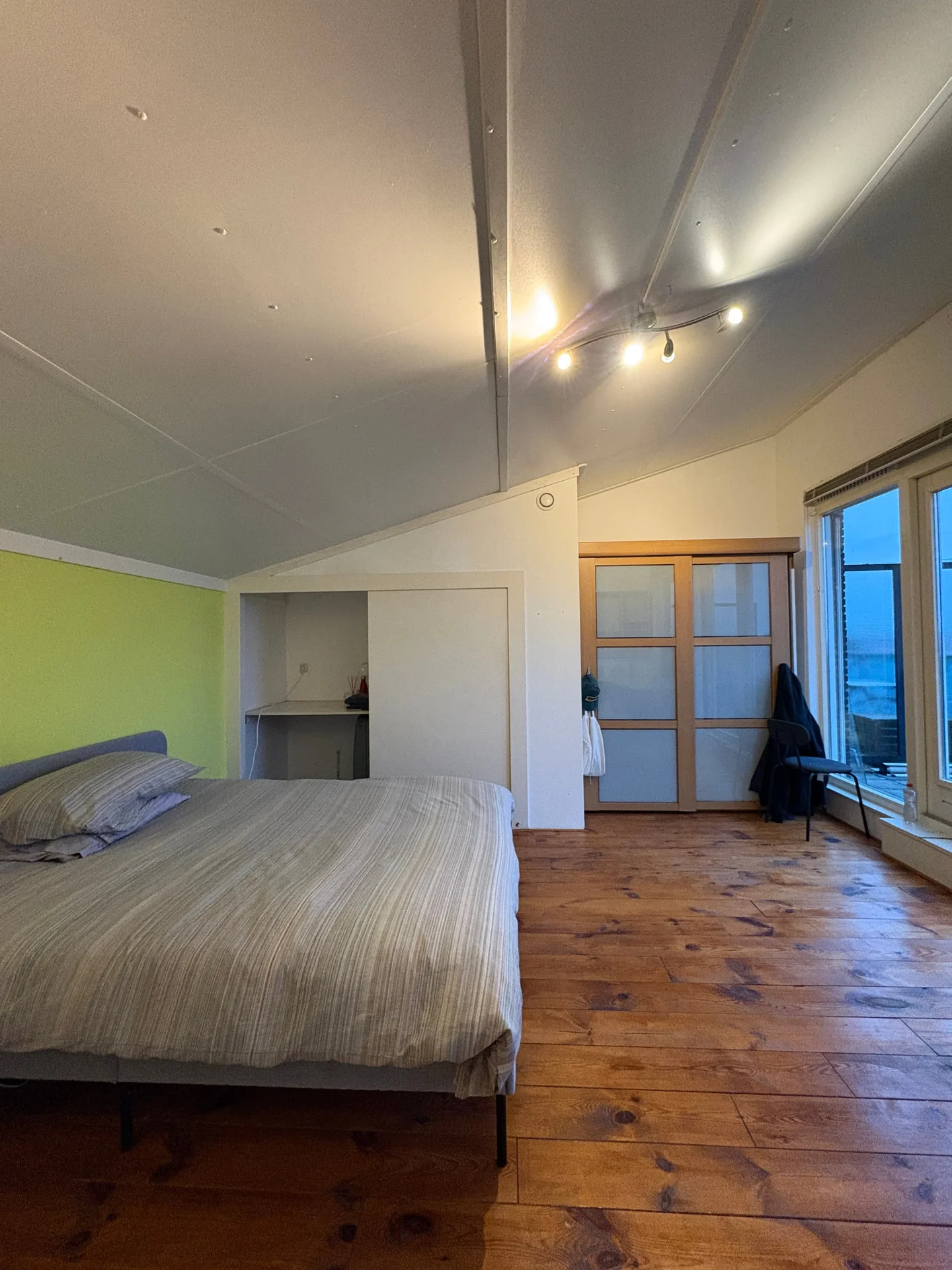 Foto van de Kamer gelegen aan de Balearenlaan in Amsterdam