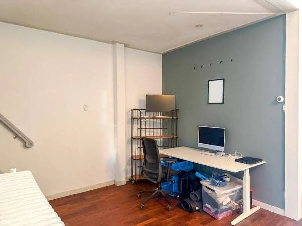 geblurde versie van de foto als achtergrond