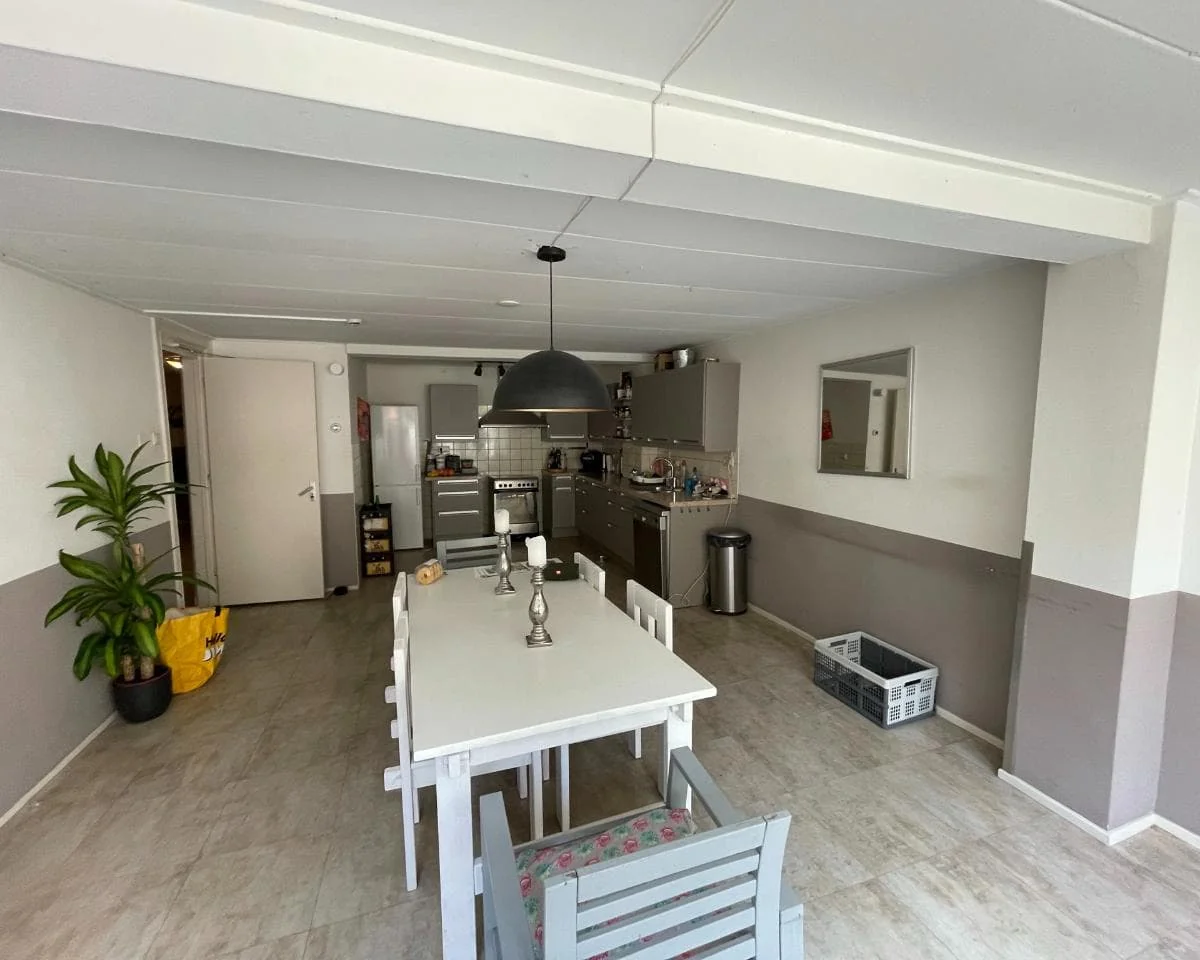 geblurde versie van de foto als achtergrond