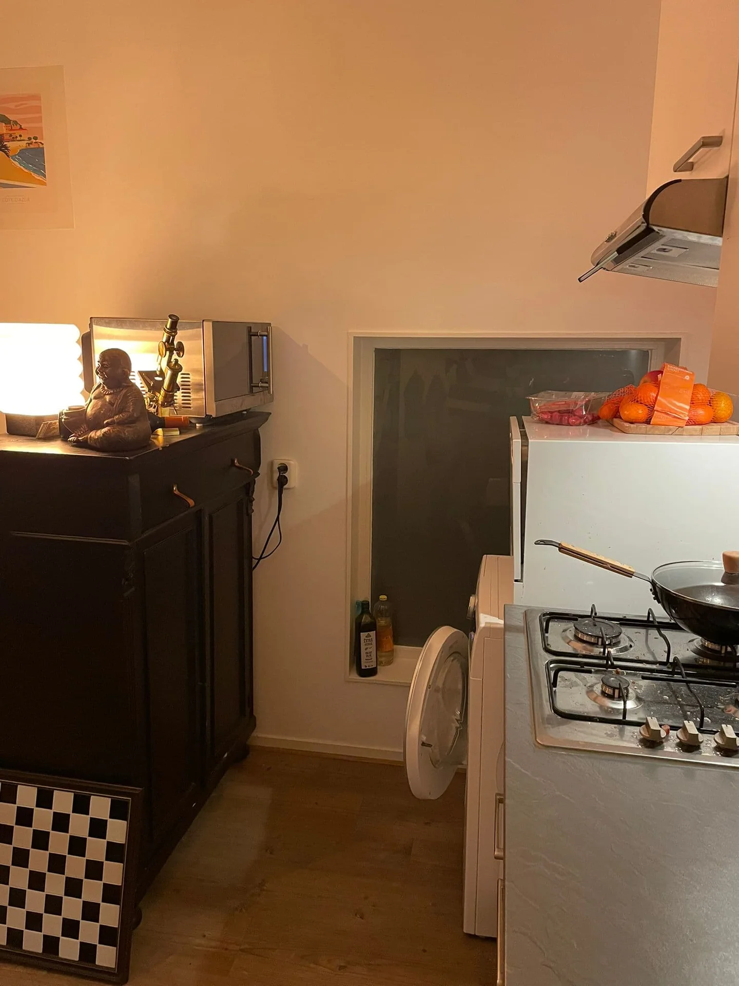 geblurde versie van de foto als achtergrond