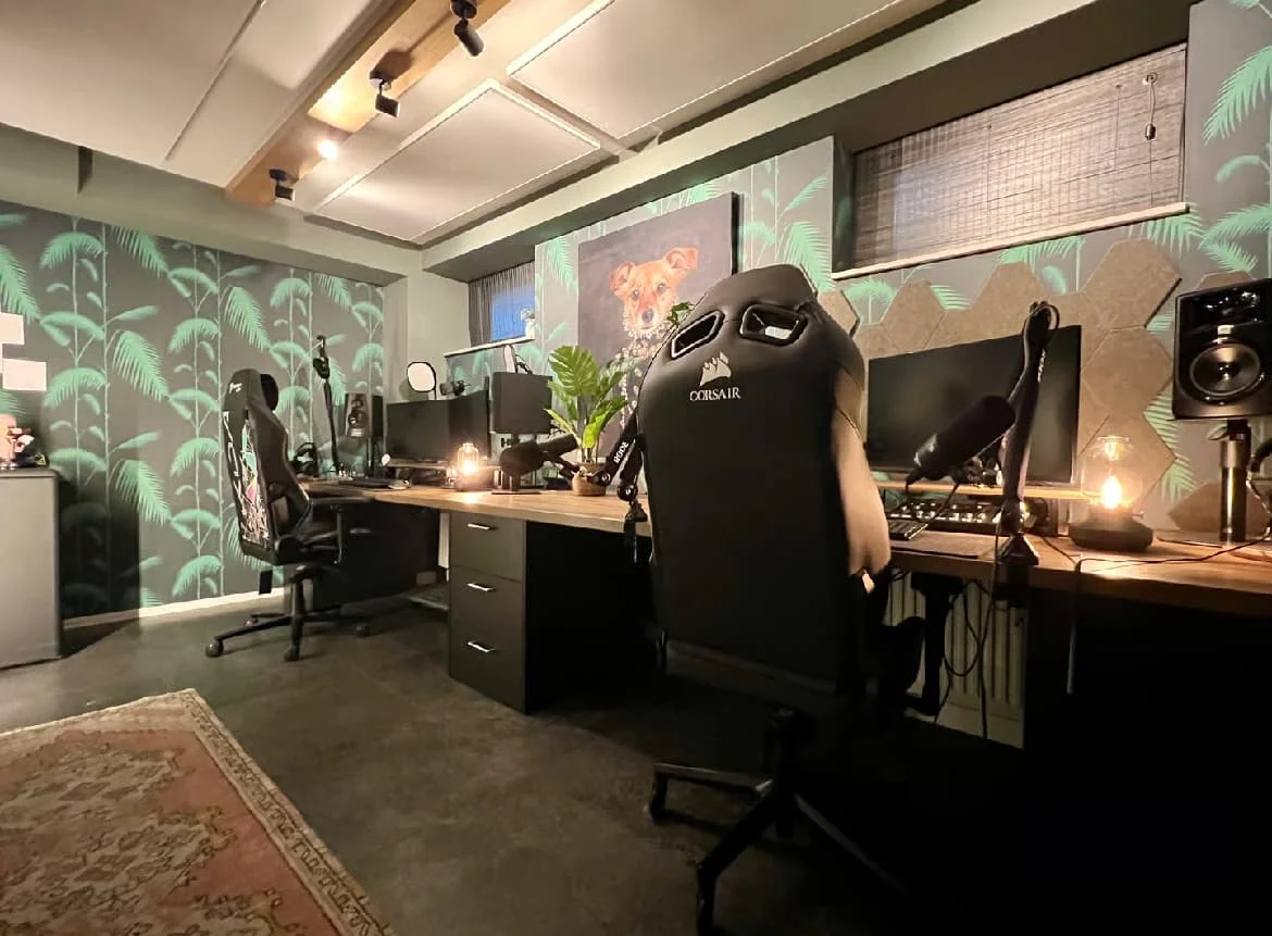 geblurde versie van de foto als achtergrond