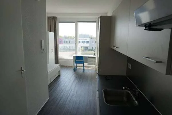 Foto van de Studio gelegen aan de Naritaweg in Amsterdam