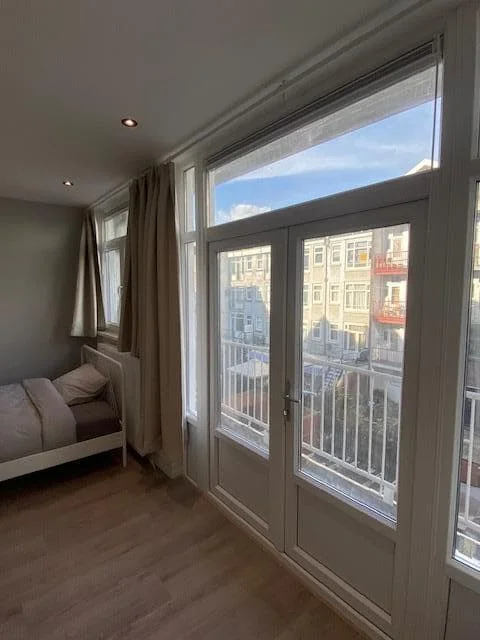 Foto van de Studio gelegen aan de Hillevliet in Rotterdam