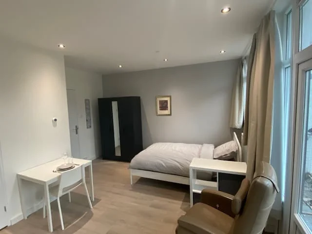 Foto van de Studio gelegen aan de Hillevliet in Rotterdam