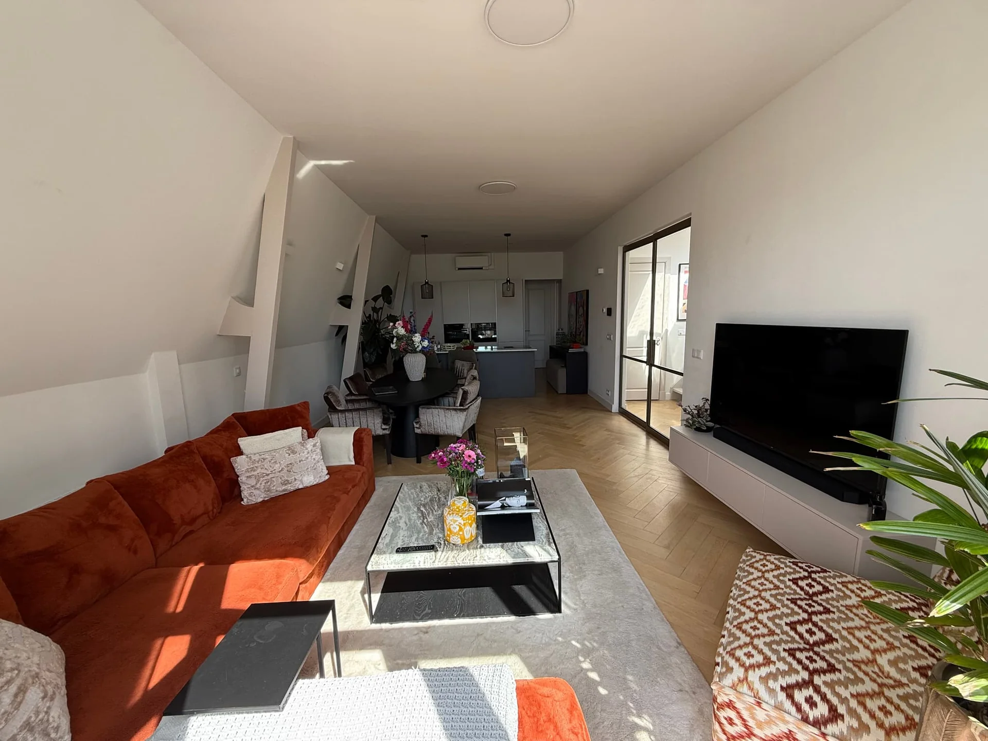 Foto van de Kamer gelegen aan de Schiekade in Rotterdam