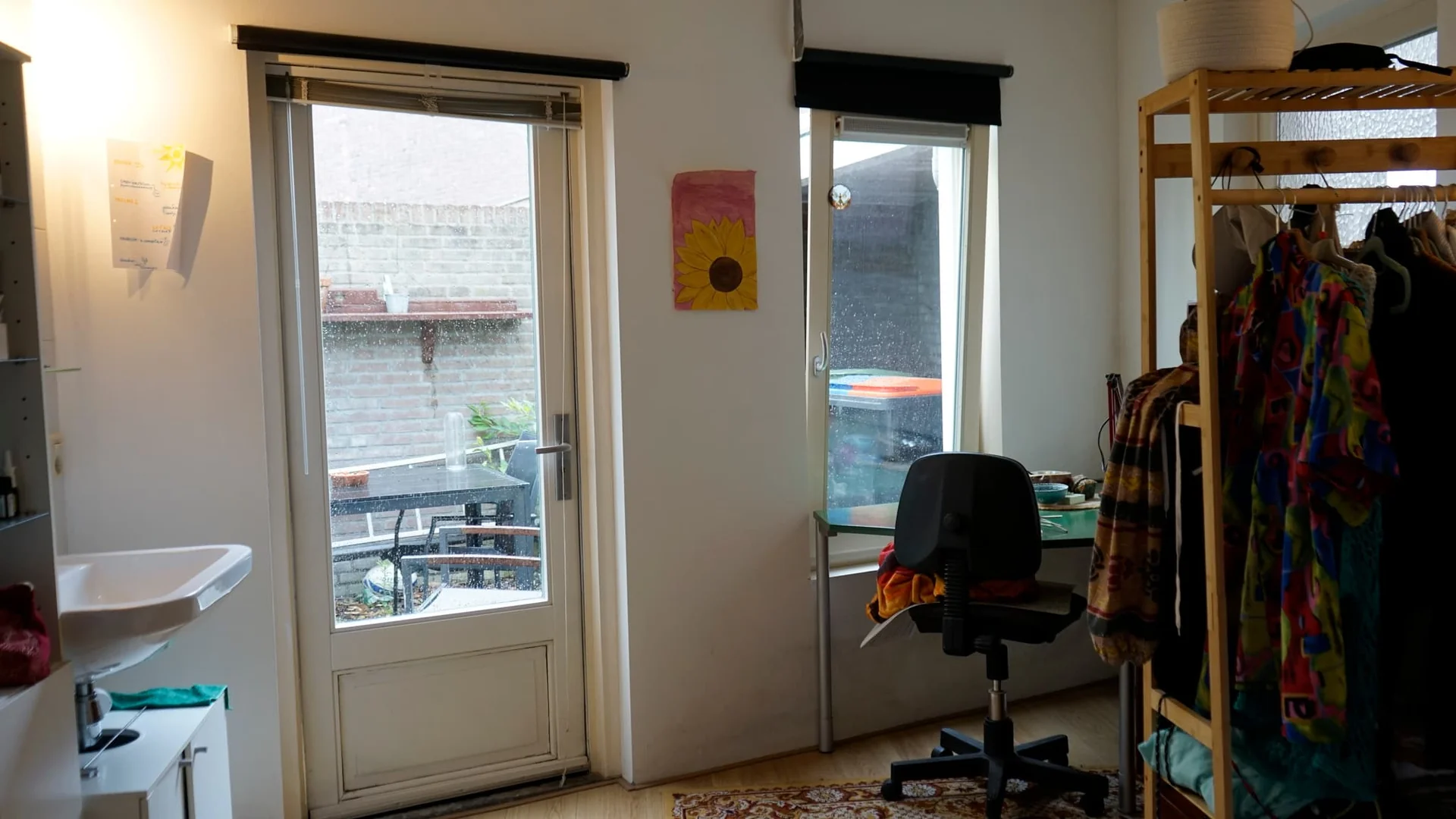 geblurde versie van de foto als achtergrond