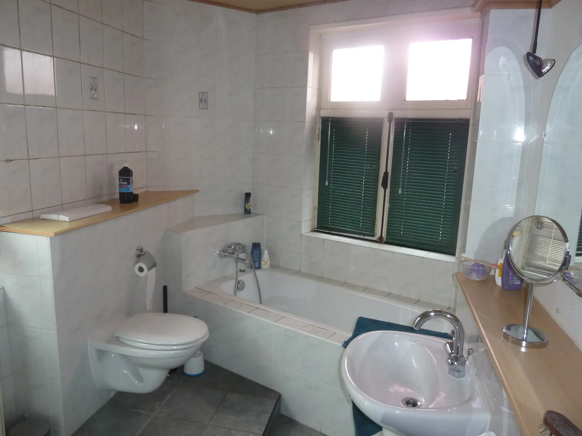 geblurde versie van de foto als achtergrond