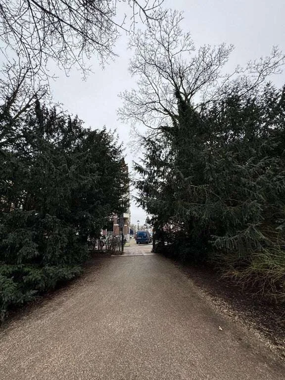 Foto van de Appartement gelegen aan de Van Eeghenlaan in Amsterdam