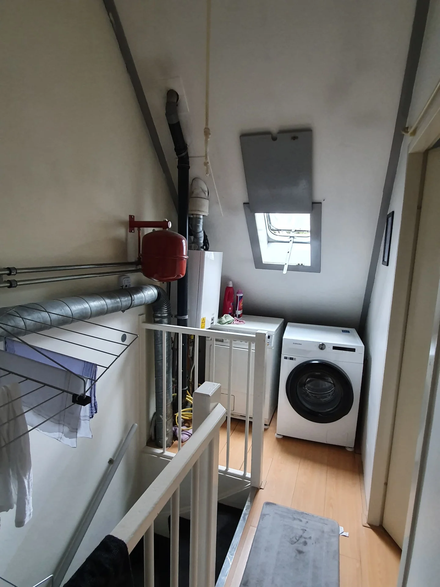 Foto van de Kamer gelegen aan de Olmendaal in Rotterdam