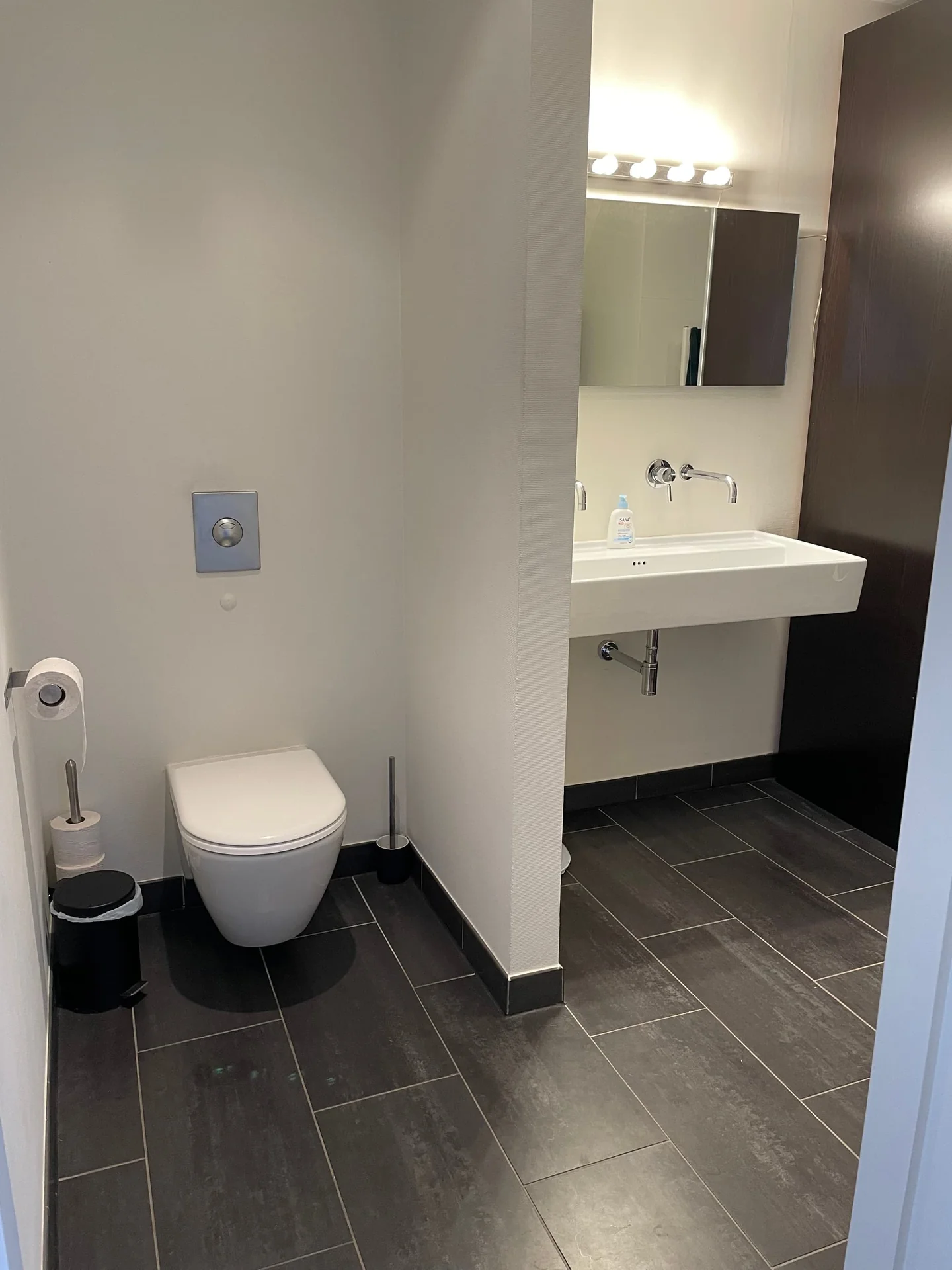 Foto van de Kamer gelegen aan de Leeuwarderstraat in Groningen