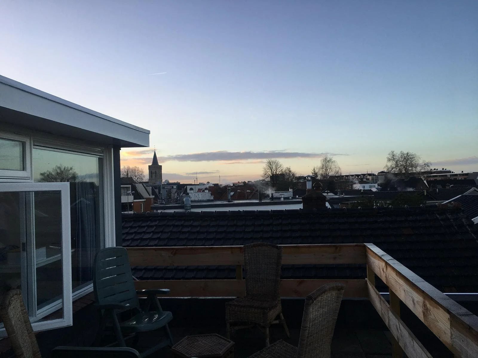 geblurde versie van de foto als achtergrond