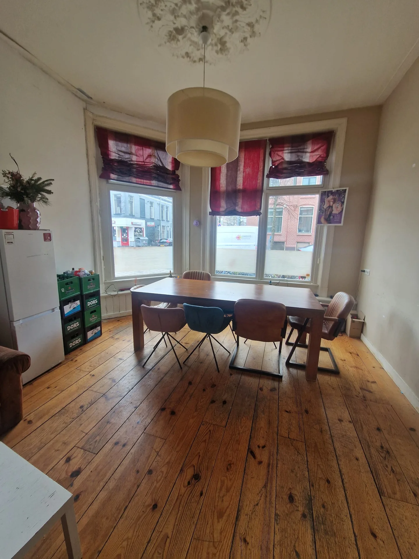 geblurde versie van de foto als achtergrond