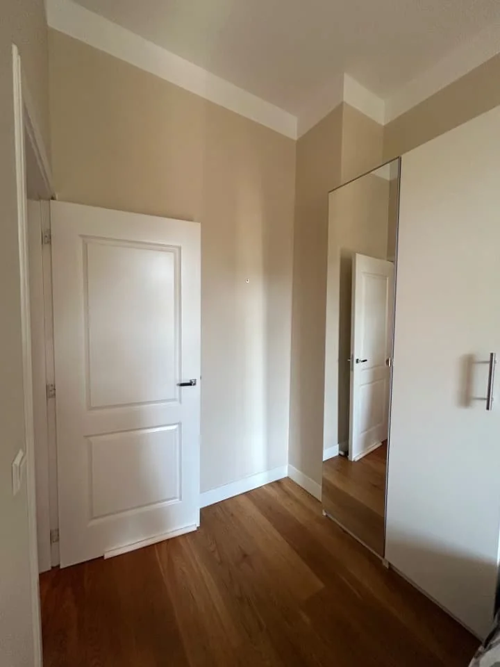 Foto van de Kamer gelegen aan de Koninginnegracht in Den Haag