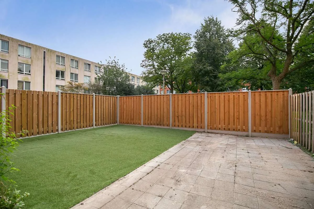 Foto van de Appartement gelegen aan de Dickenslaan in Amsterdam