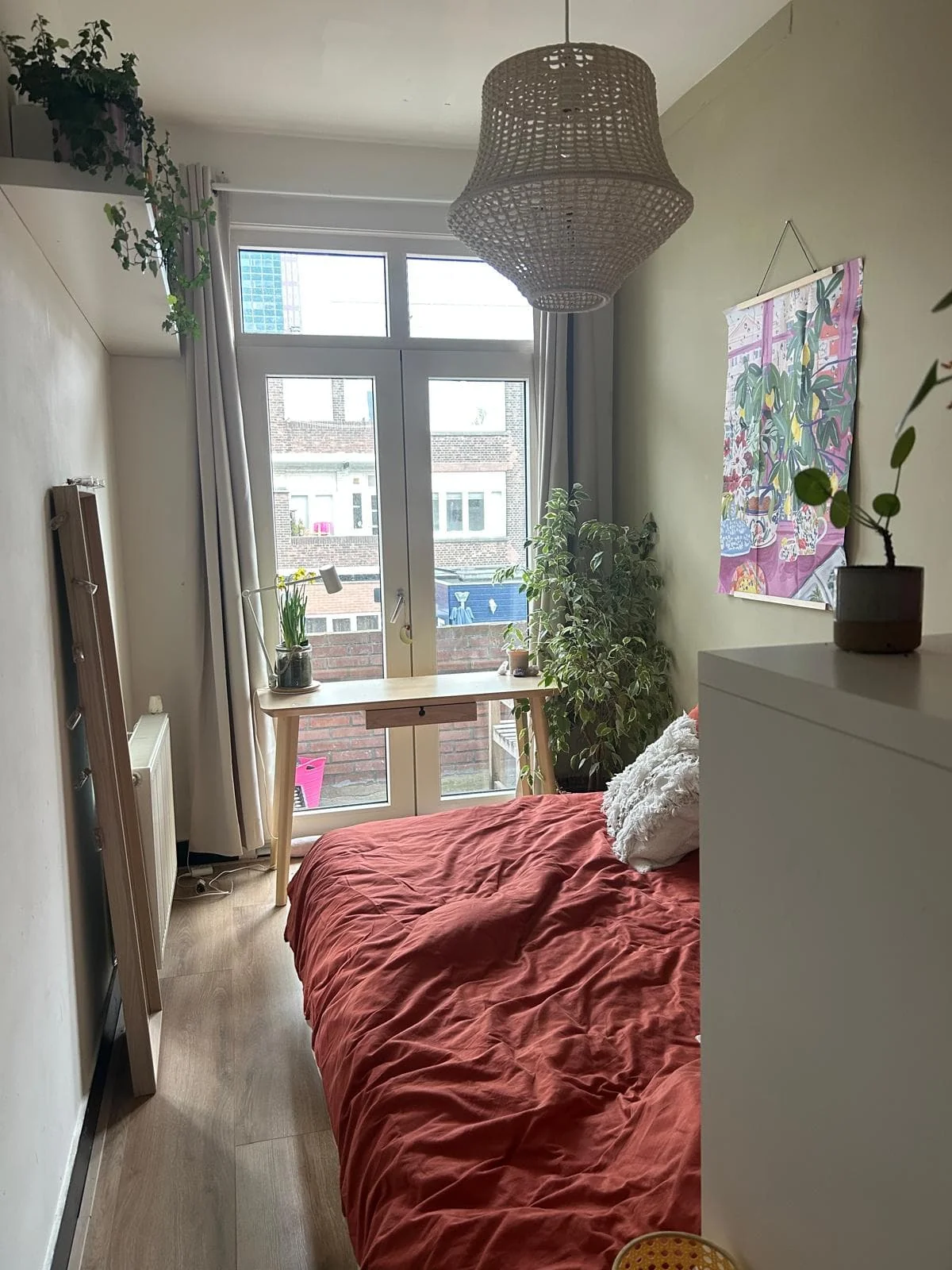 Foto van de Kamer gelegen aan de Volkerakstraat in Den Haag