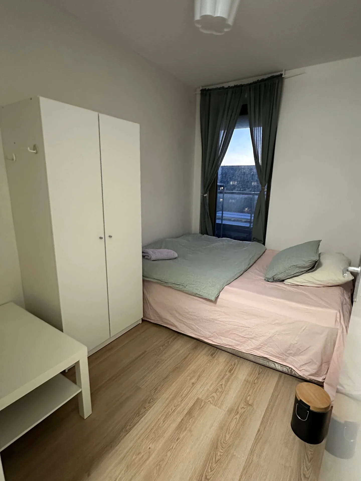Foto van de Kamer gelegen aan de Lindenhoeveweg in Amsterdam