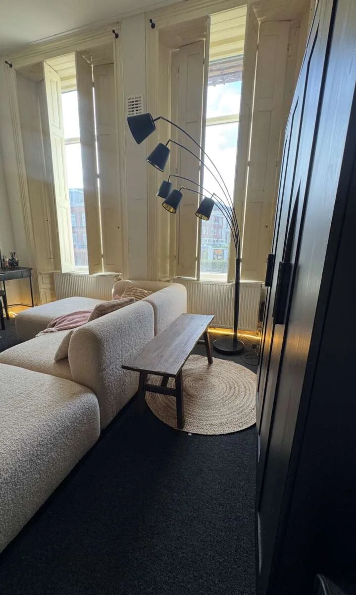 geblurde versie van de foto als achtergrond