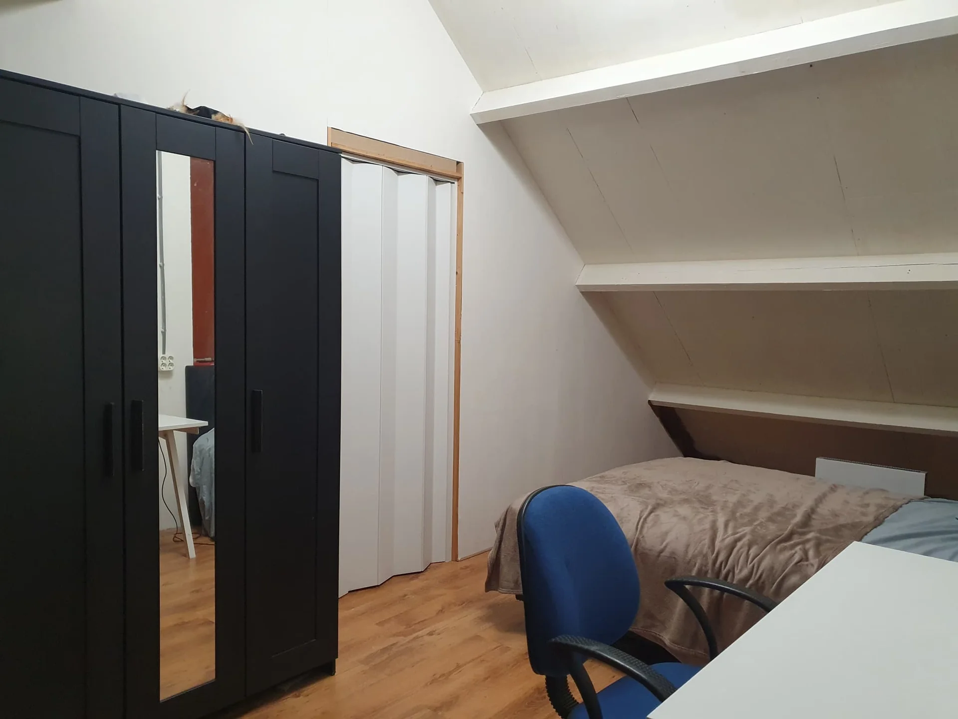 Foto van de Kamer gelegen aan de Tefelenstraat in Amsterdam