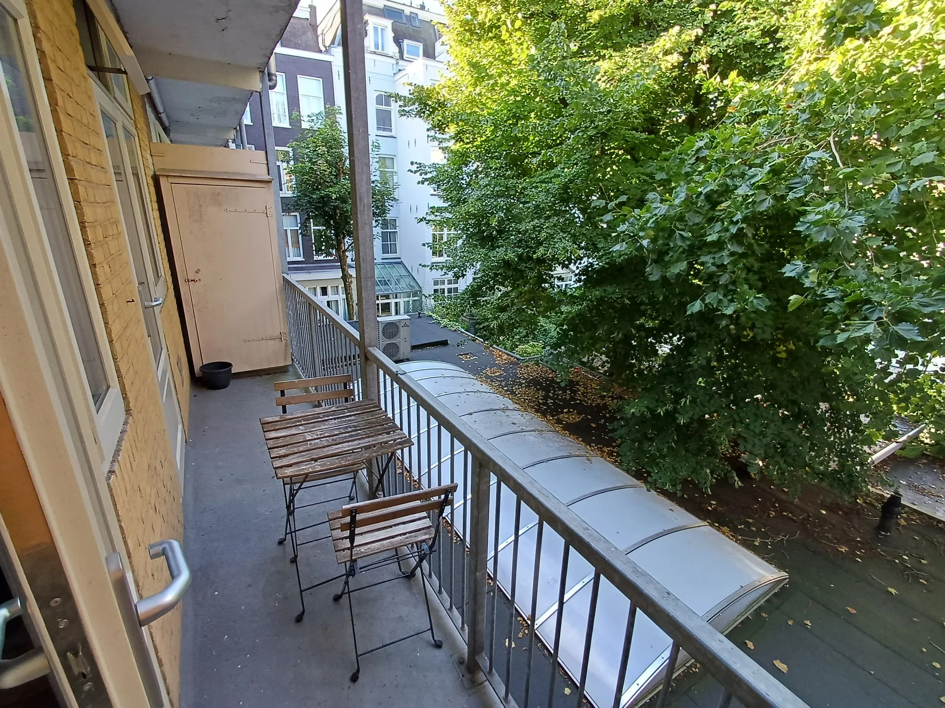 Foto van de Kamer gelegen aan de Swammerdamstraat in Amsterdam