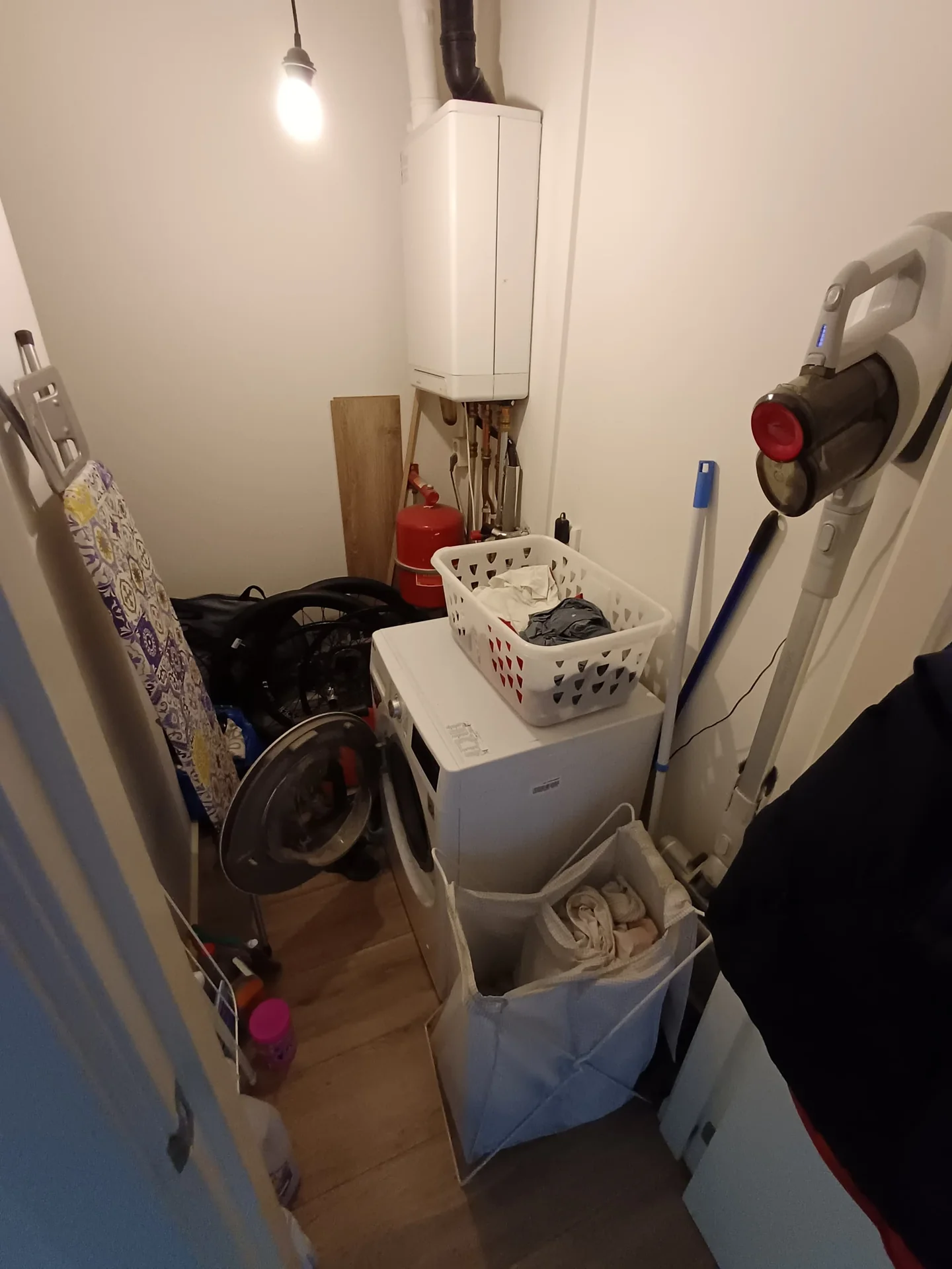 Foto van de Kamer gelegen aan de Swammerdamstraat in Amsterdam