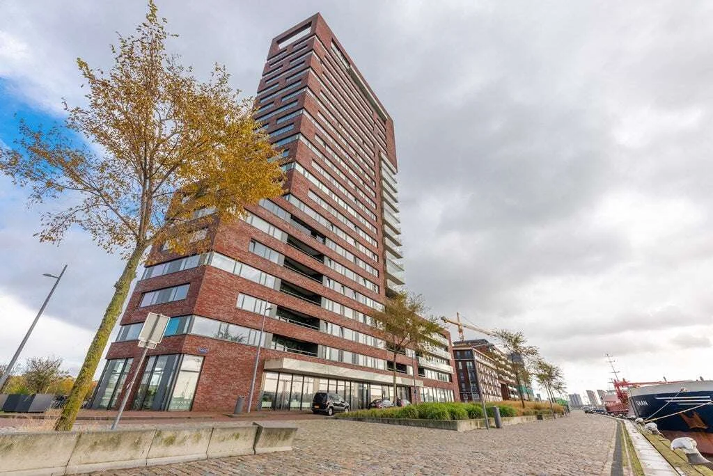 Foto van de Appartement gelegen aan de Lloydkade in Rotterdam