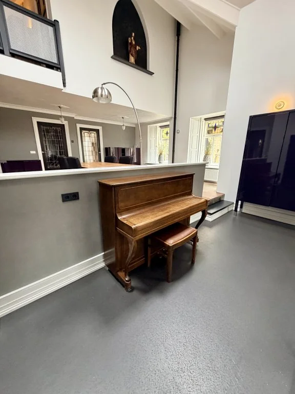 geblurde versie van de foto als achtergrond