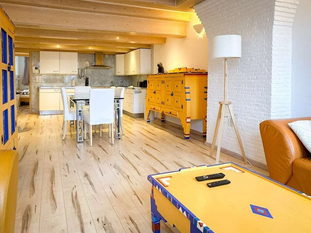 Foto van de Appartement gelegen aan de Oudezijds Voorburgwal in Amsterdam