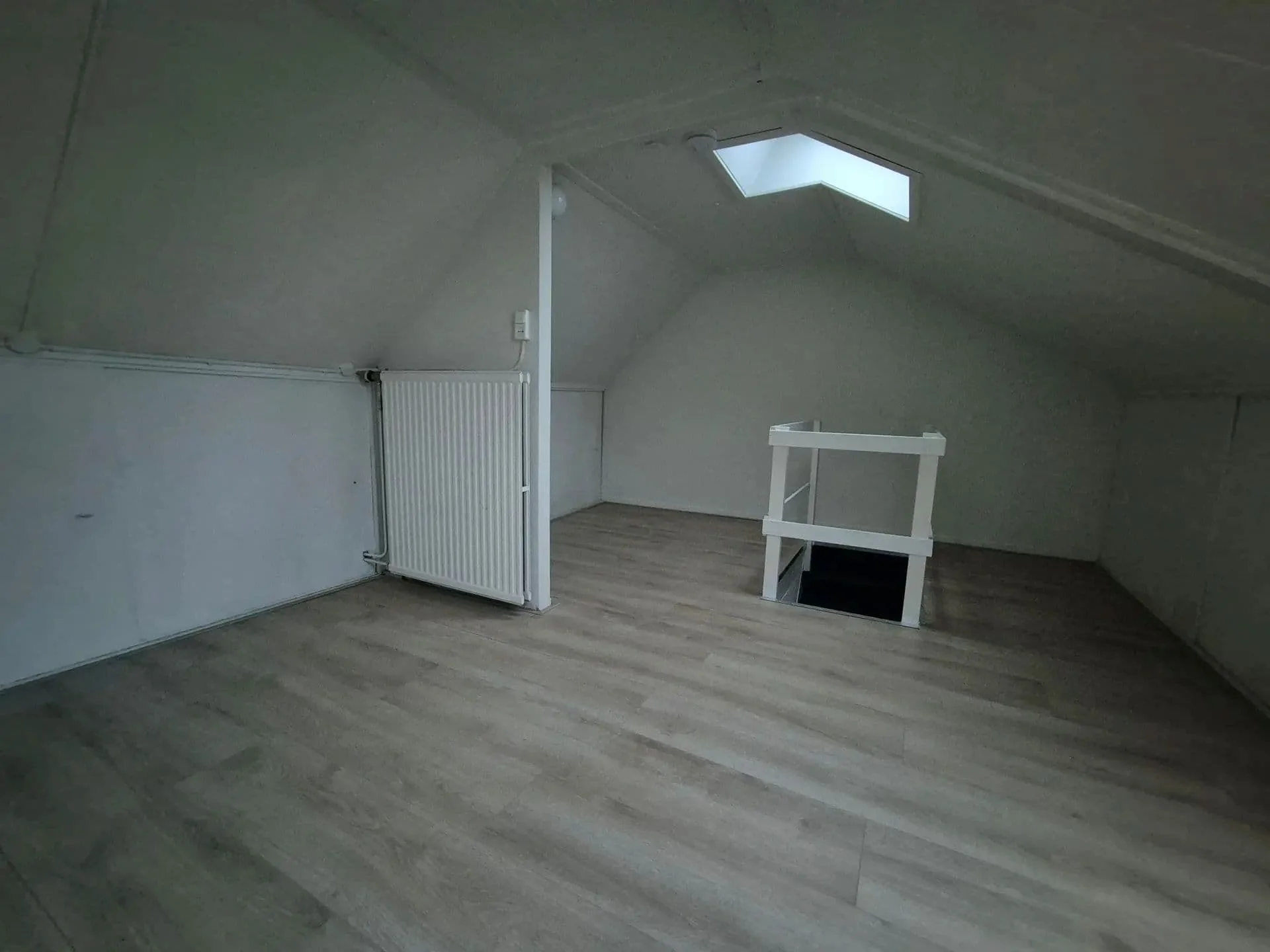 Foto van de Kamer gelegen aan de de Ruyterweg in Leeuwarden