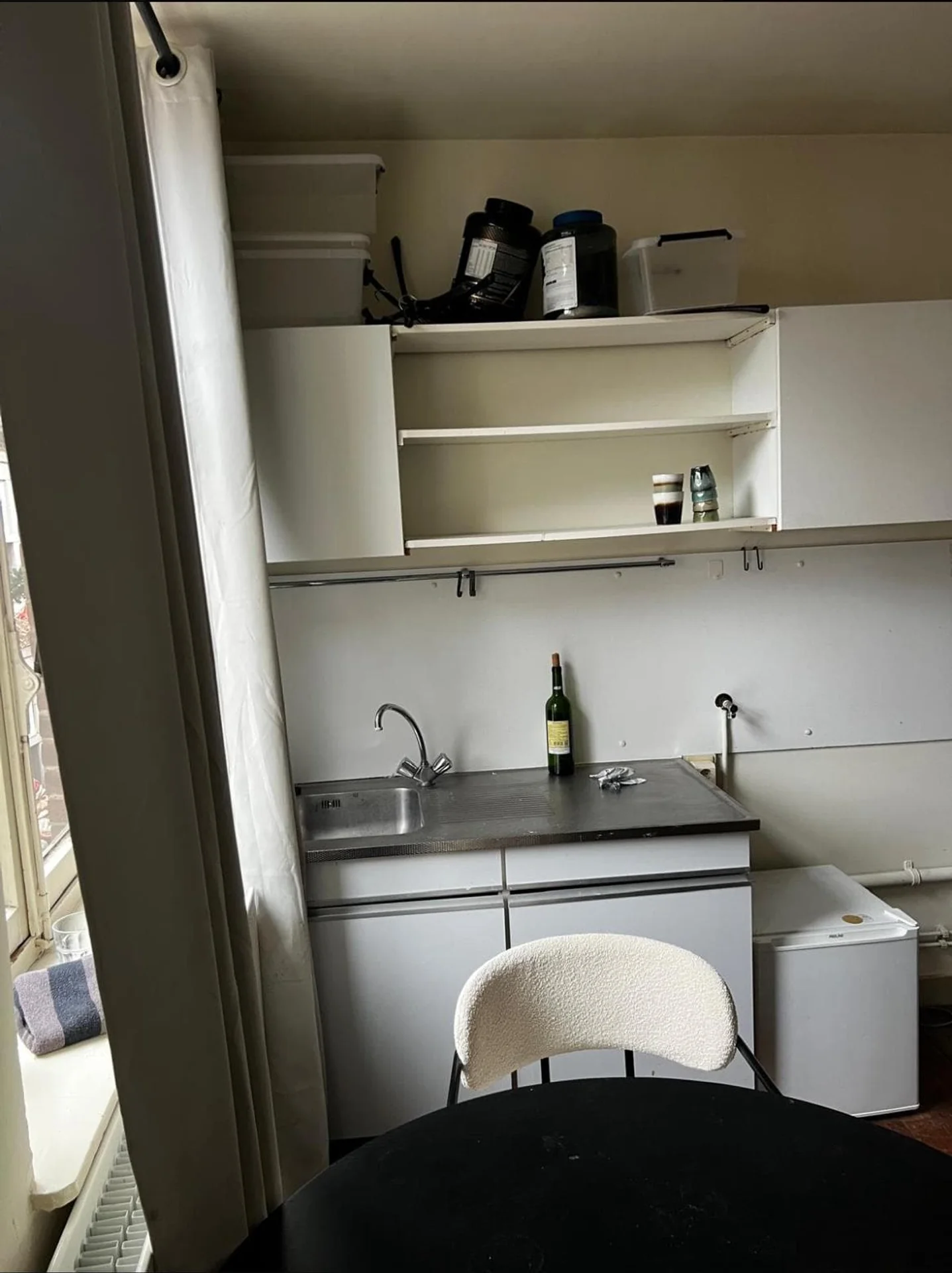 geblurde versie van de foto als achtergrond