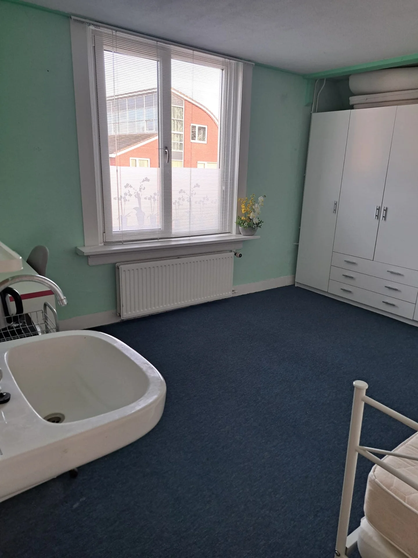 Foto van de Kamer gelegen aan de Rijnegommerstraat in Zoeterwoude