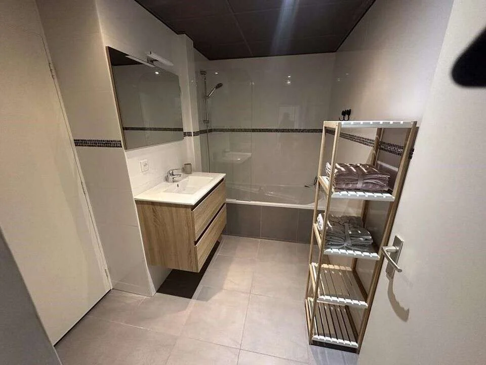 Foto van de Appartement gelegen aan de Henkenshage in Amsterdam