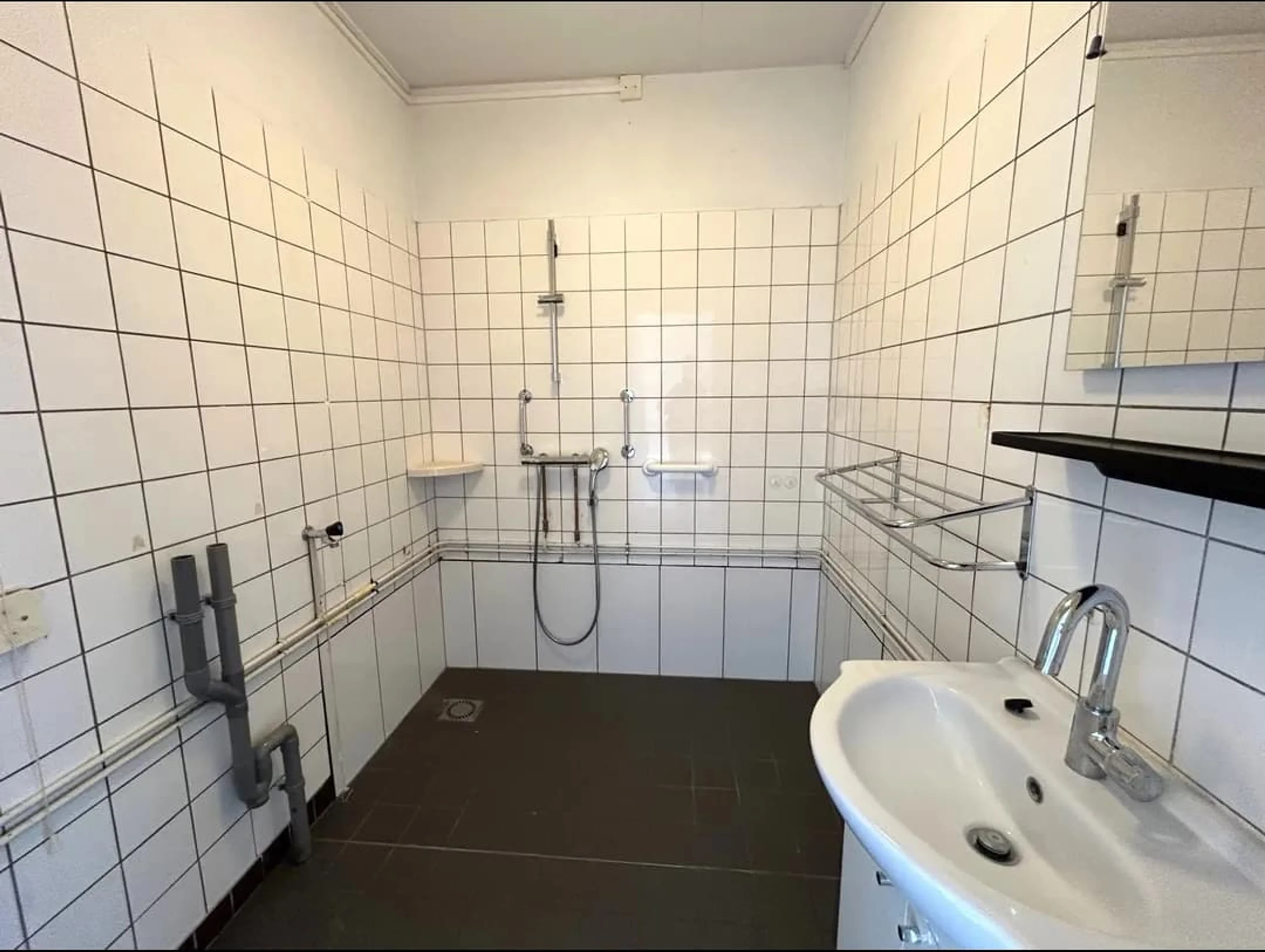 Foto van de Kamer gelegen aan de Het Weeld in Emmen