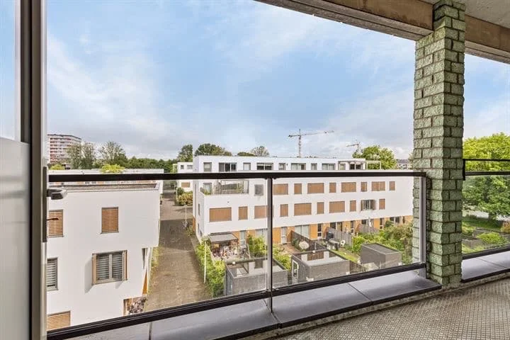 Foto van de Kamer gelegen aan de Wolbrantskerkweg in Amsterdam