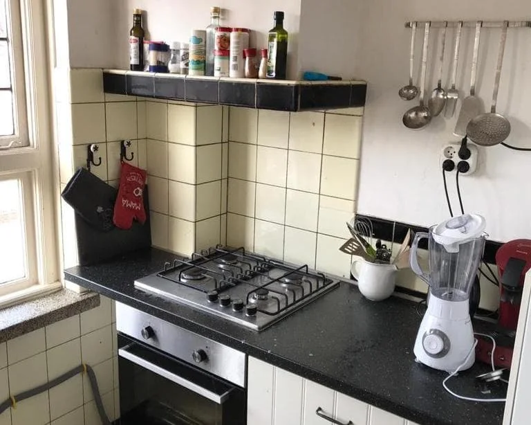 geblurde versie van de foto als achtergrond